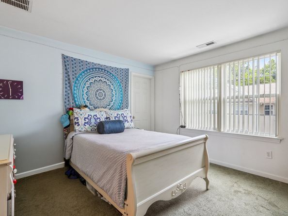 27 Riverview Court 27, Brookfield CT 06804