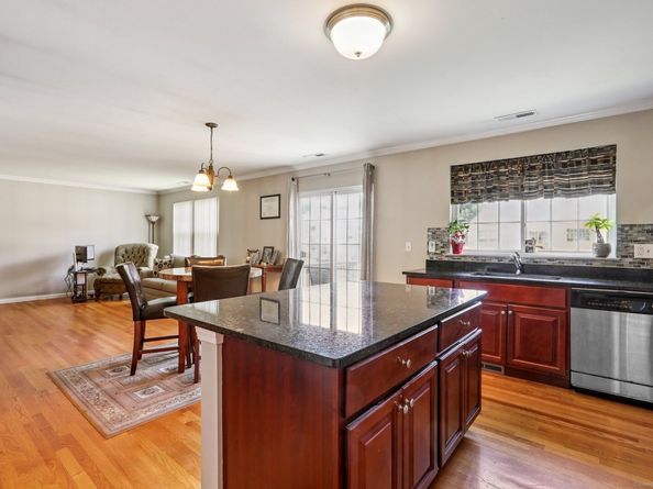 27 Riverview Court 27, Brookfield CT 06804