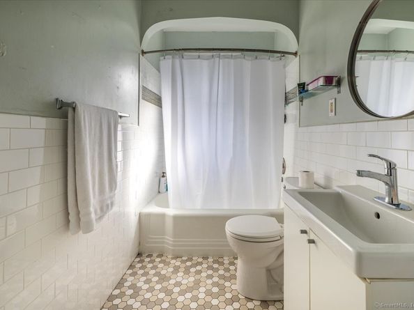 83 Berkeley Place, Bridgeport CT 06610