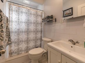 83 Berkeley Place, Bridgeport CT 06610