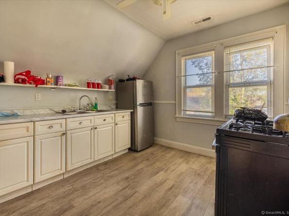 83 Berkeley Place, Bridgeport CT 06610