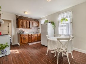 83 Berkeley Place, Bridgeport CT 06610