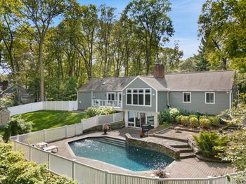 81 Fox Ridge Road