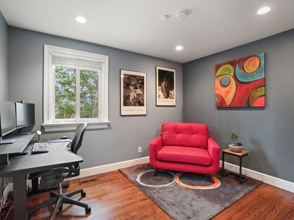 81 Fox Ridge Road, Stamford CT 06903