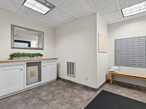 34 Crescent Street APT 2D, Stamford CT 06906