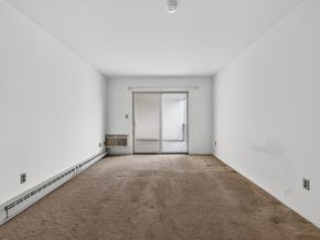 34 Crescent Street APT 2D, Stamford CT 06906