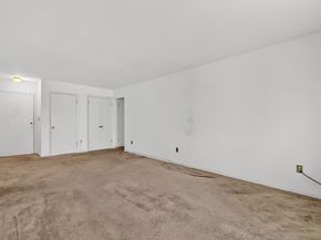 34 Crescent Street APT 2D, Stamford CT 06906