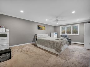 137 Greenwood Lane, Monroe CT 06468