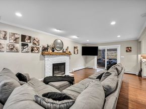 137 Greenwood Lane, Monroe CT 06468