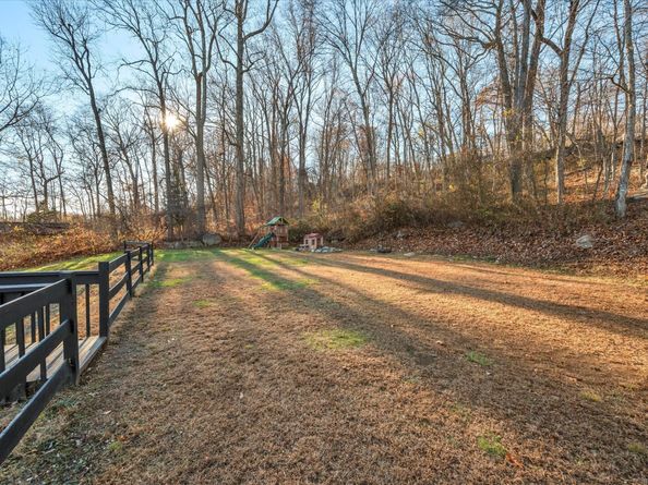 137 Greenwood Lane, Monroe CT 06468