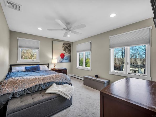 137 Greenwood Lane, Monroe CT 06468