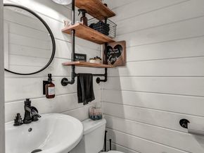 137 Greenwood Lane, Monroe CT 06468