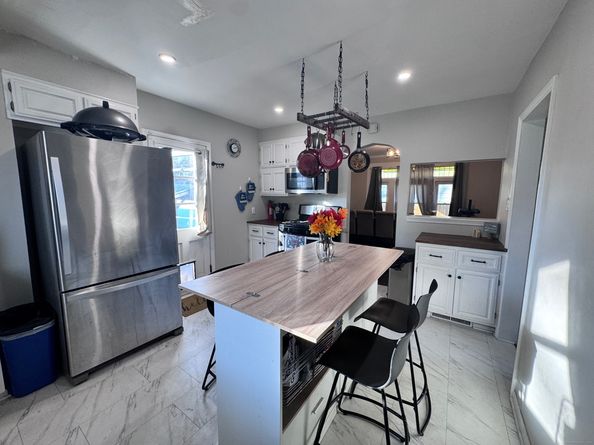 71 Oakland Street, Stratford CT 06615