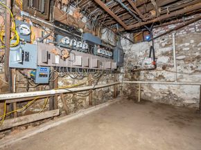 25 Whittier Street, Bridgeport CT 06605