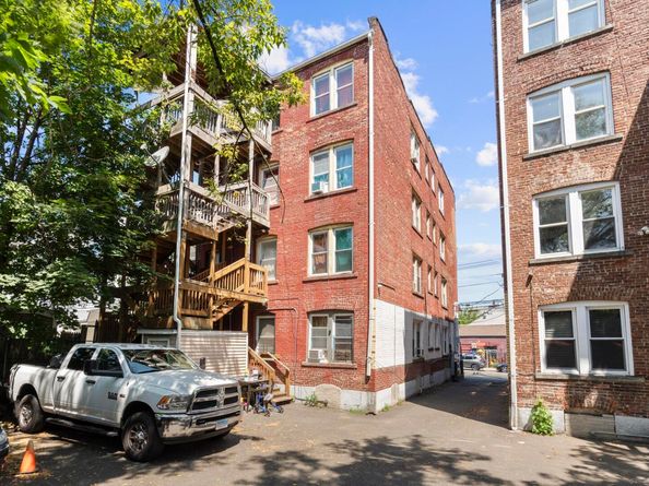 25 Whittier Street, Bridgeport CT 06605