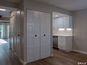 151 Knapps Highway, Fairfield CT 06825