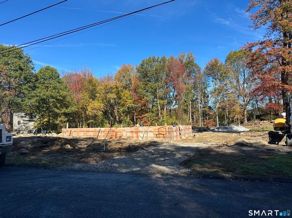 Lot A Abbey Lane, Shelton CT 06484