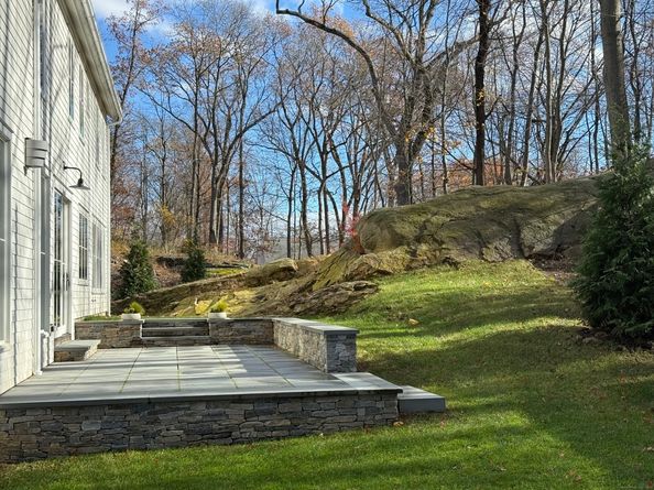 171 Compo Road S, Westport CT 06880