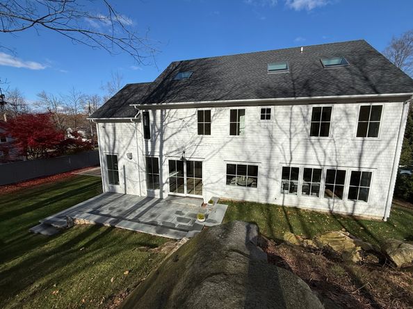 171 Compo Road S, Westport CT 06880