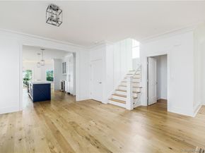 378 Penfield Road, Fairfield CT 06824