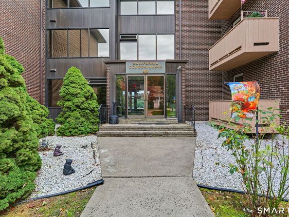 40 California Street C11, Stratford CT 06615