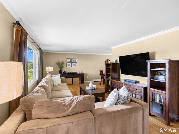 9 Chimney Drive, Bethel CT 06801