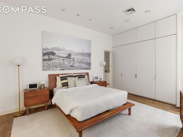 22 East 18th Street 4E, New York NY 10003