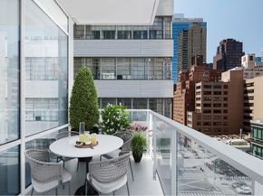 200 East 59th Street 10B, New York NY 10022