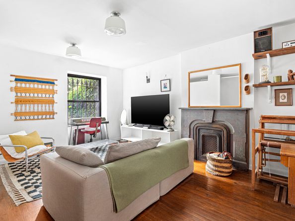 367 Jefferson Avenue, Brooklyn NY 11221