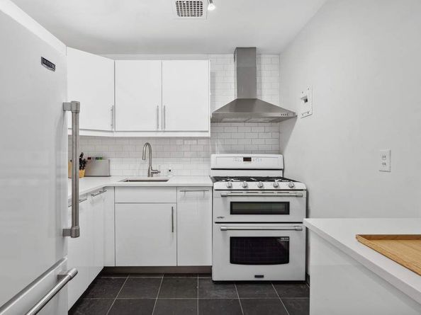 111 East 36th Street 5AB, New York NY 10016