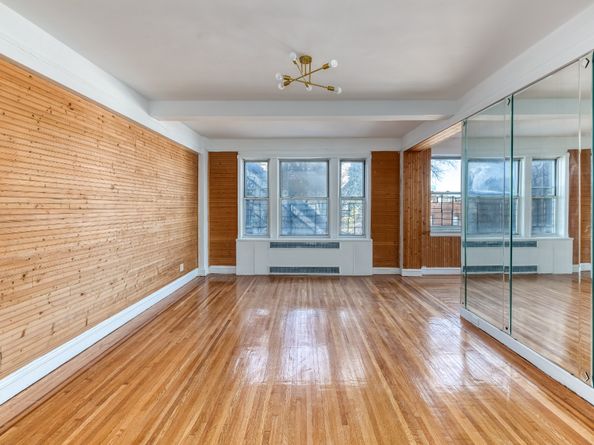 224 Highland Boulevard 204, Brooklyn NY 11207