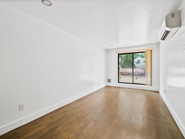 268 Bay Ridge Avenue 2E, Brooklyn NY 11230