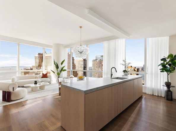 77 Greenwich Street 35A, New York NY 10006