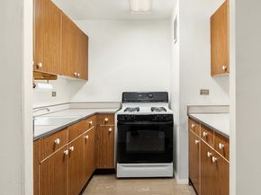 333 Pearl Street 8E, New York NY 10038