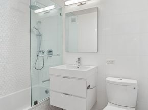 201 East 21st Street 11R, New York NY 10010