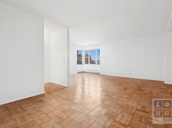575 Grand Street 1105, New York NY 10002