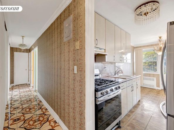 2483 West 16th Street 4B, Brooklyn NY 11214