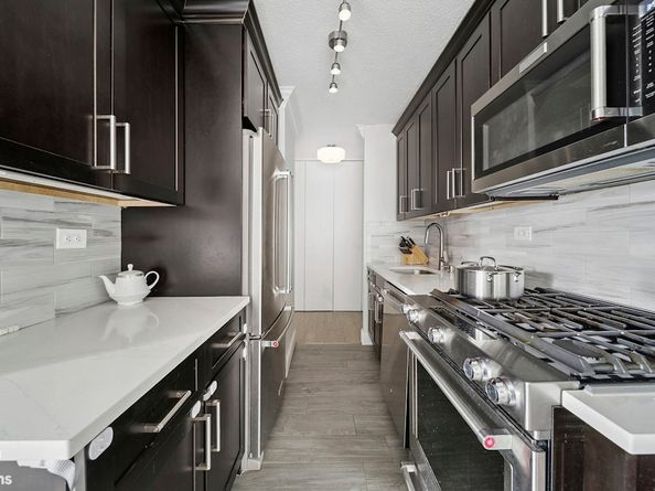 1641 3rd Avenue 10D, New York NY 10128