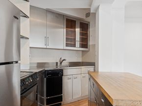 255 Cabrini Boulevard 6B, New York NY 10040