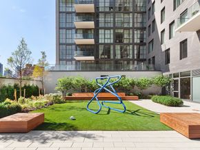 22-18 Jackson Avenue 713, Queens NY 11101