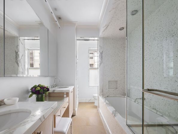 45 East 82nd Street 8EAST, New York NY 10028