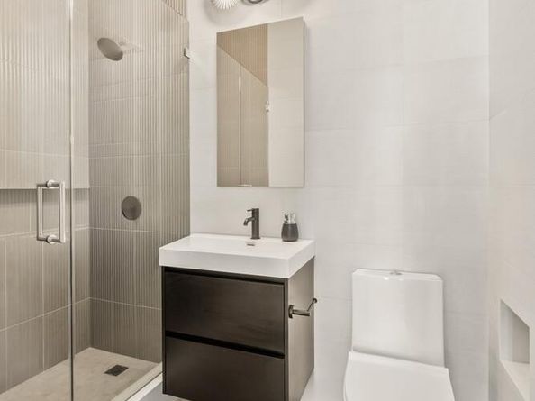 24 Belvidere Street, Brooklyn NY 11206