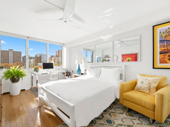 420 West 23rd Street 9A, New York NY 10011