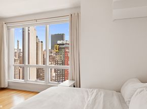350 West 42nd Street 28H, New York NY 10036