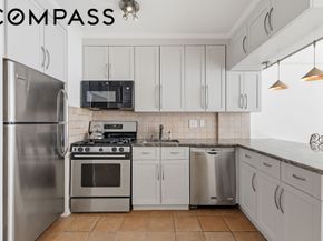 315 East 69th Street 4B, New York NY 10021