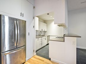 176 Broadway 10C, New York NY 10038