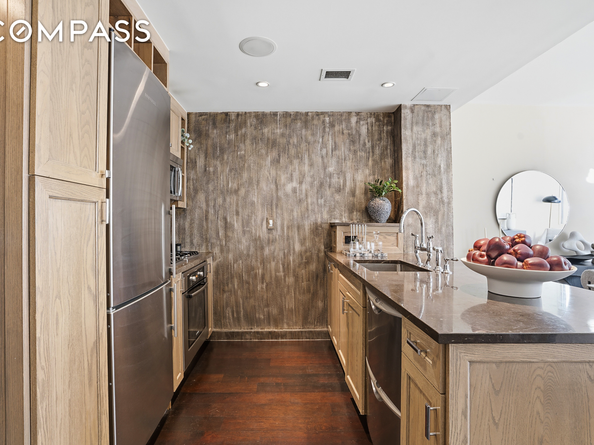 333 Rector Place 408, New York NY 10280