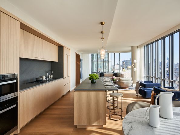 565 Broome Street N24B, New York NY 10013