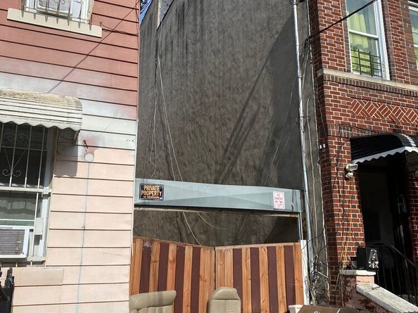 321 Milford Street, Brooklyn NY 11208