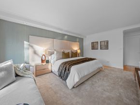 1050 5th Avenue 2E, New York NY 10028